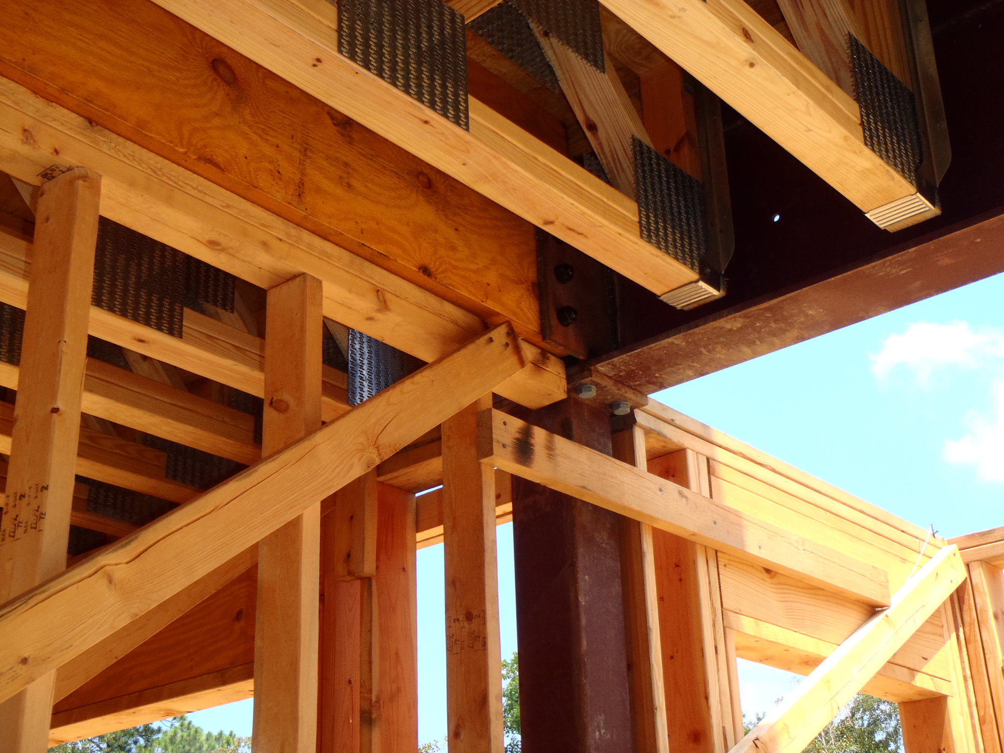 Gulf Coast Welding structural steel fabrication and erection project